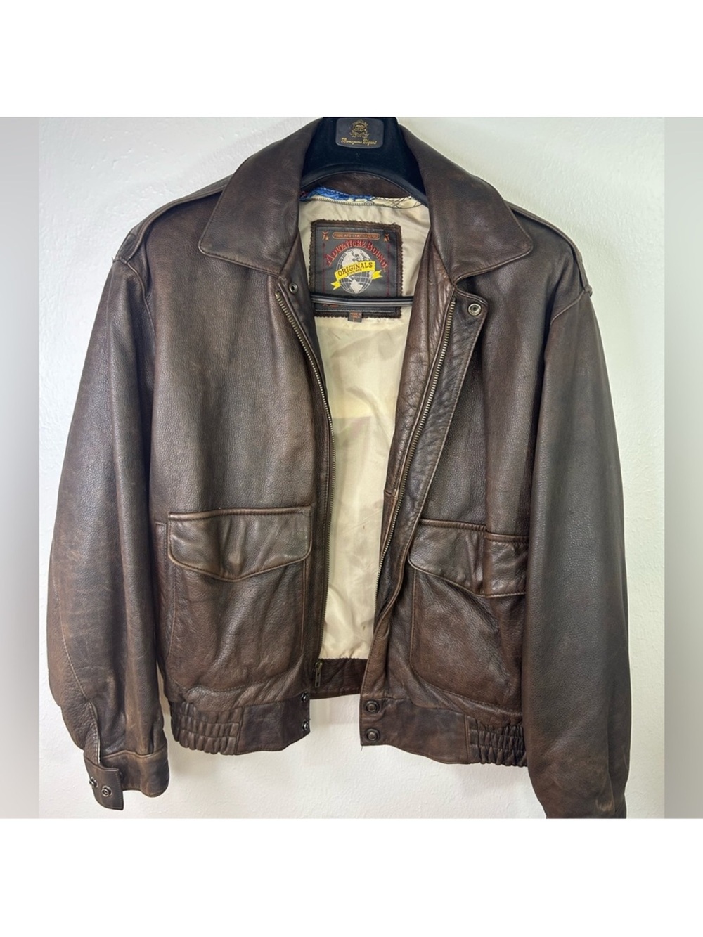 Men’s vintage leather adventure bound bomber jacket